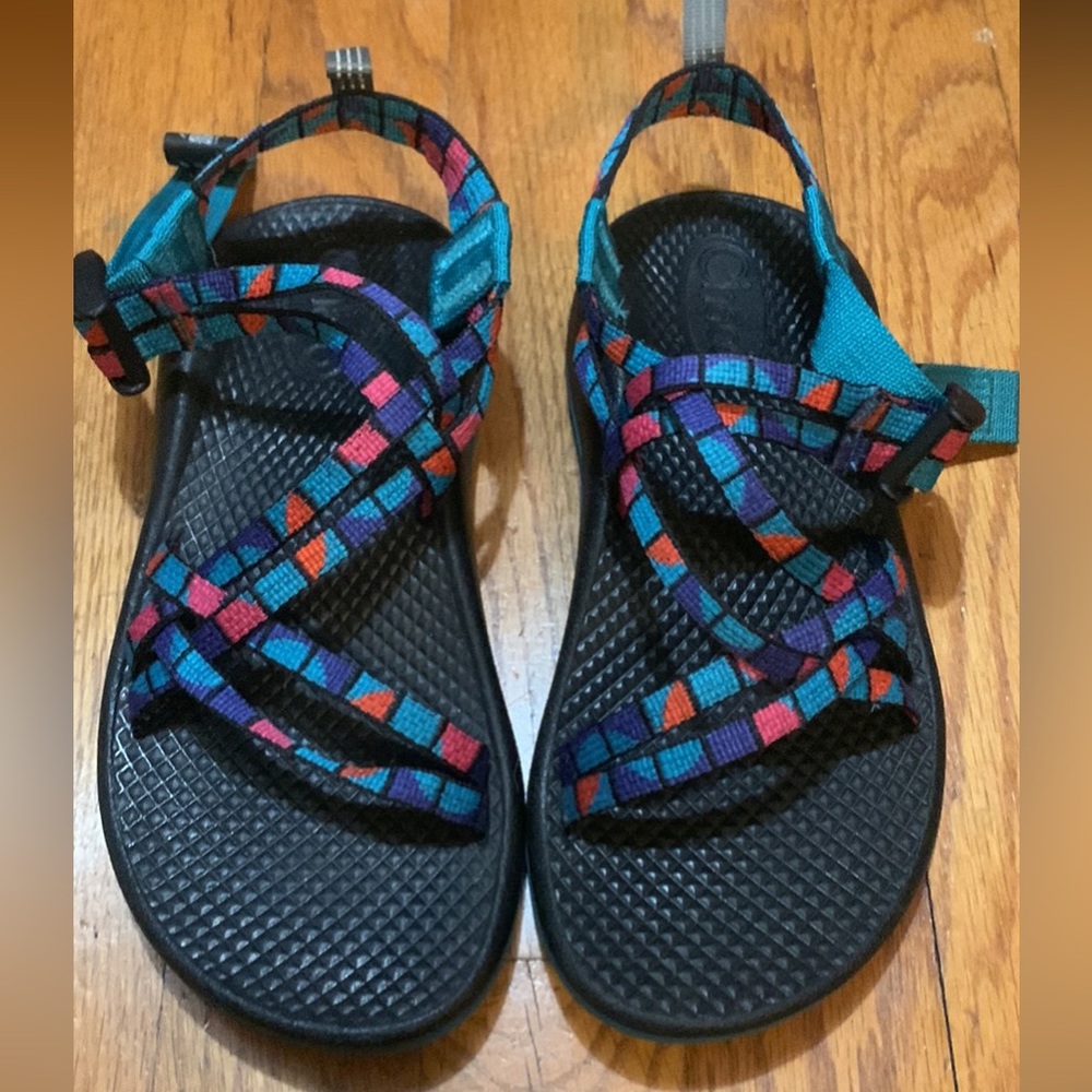 Girls Chacos